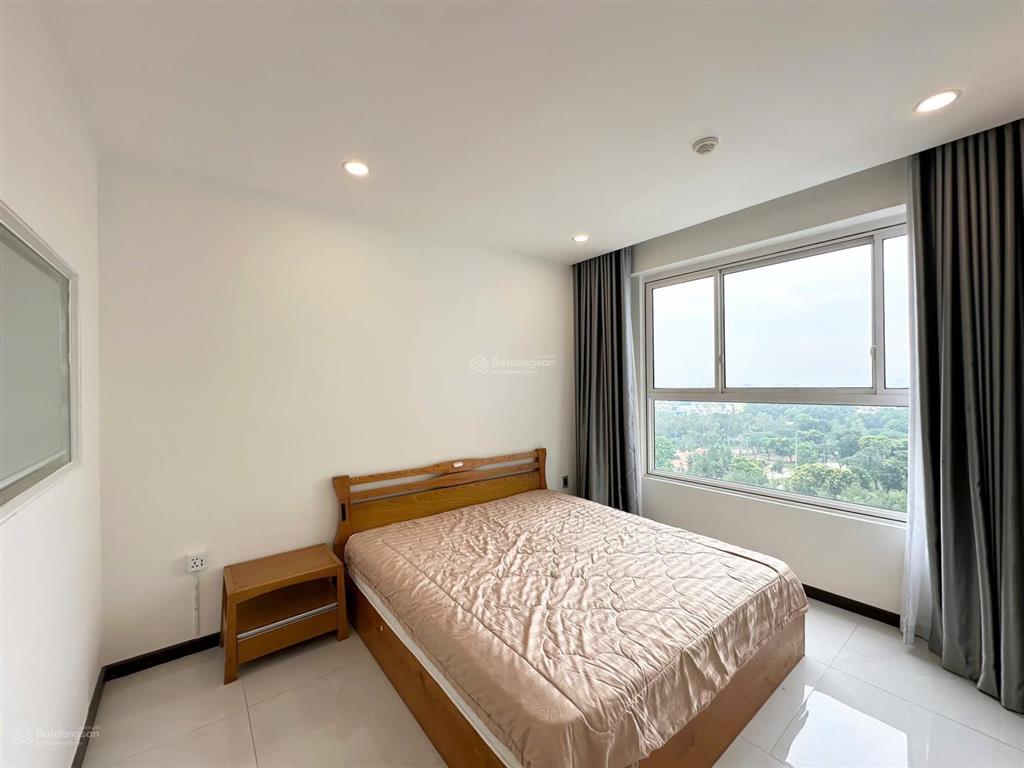 Bán căn orchard parkview 3pn 2wc full nội thất y hình gần sân bay giá 6.9 tỷ nhận nhà ngay