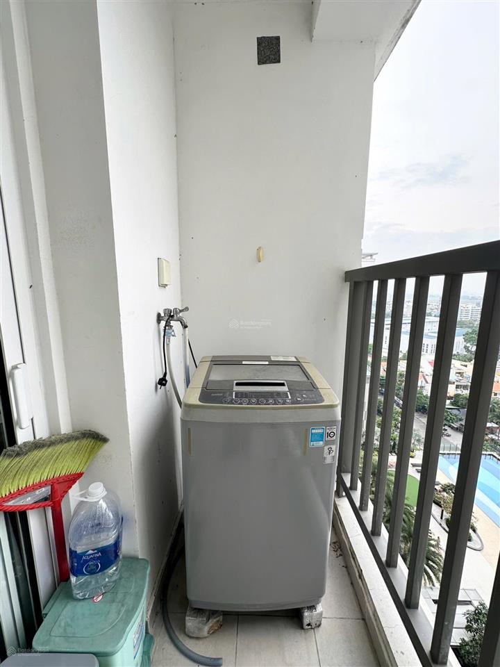 Bán căn orchard parkview 3pn 2wc full nội thất y hình gần sân bay giá 6.9 tỷ nhận nhà ngay