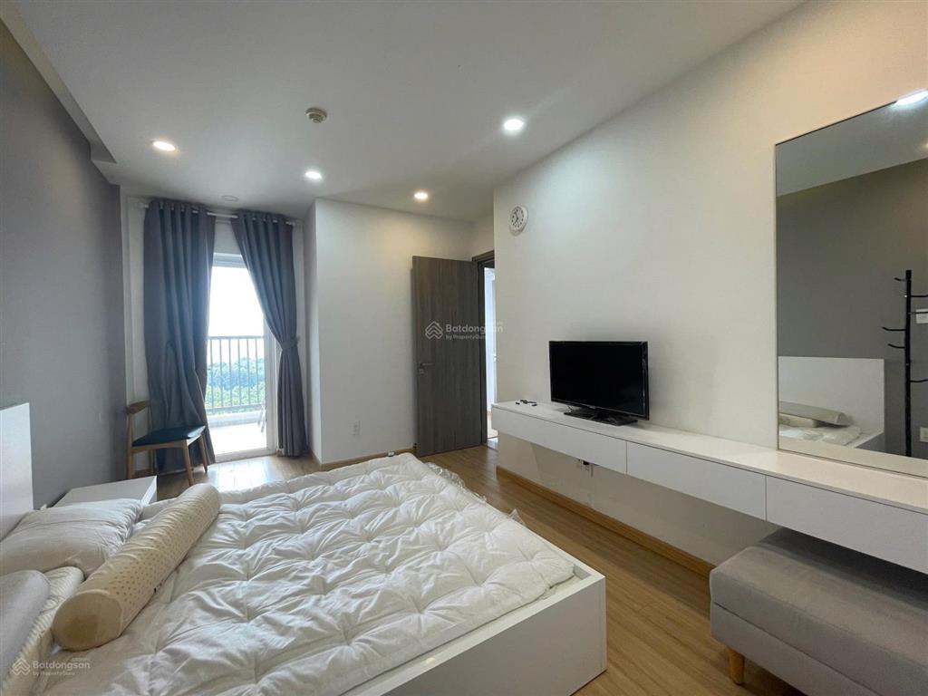 Bán căn orchard parkview 68m2 có hđmb có ban công 2pn 2wc full nội thất sẵn hđ thuê