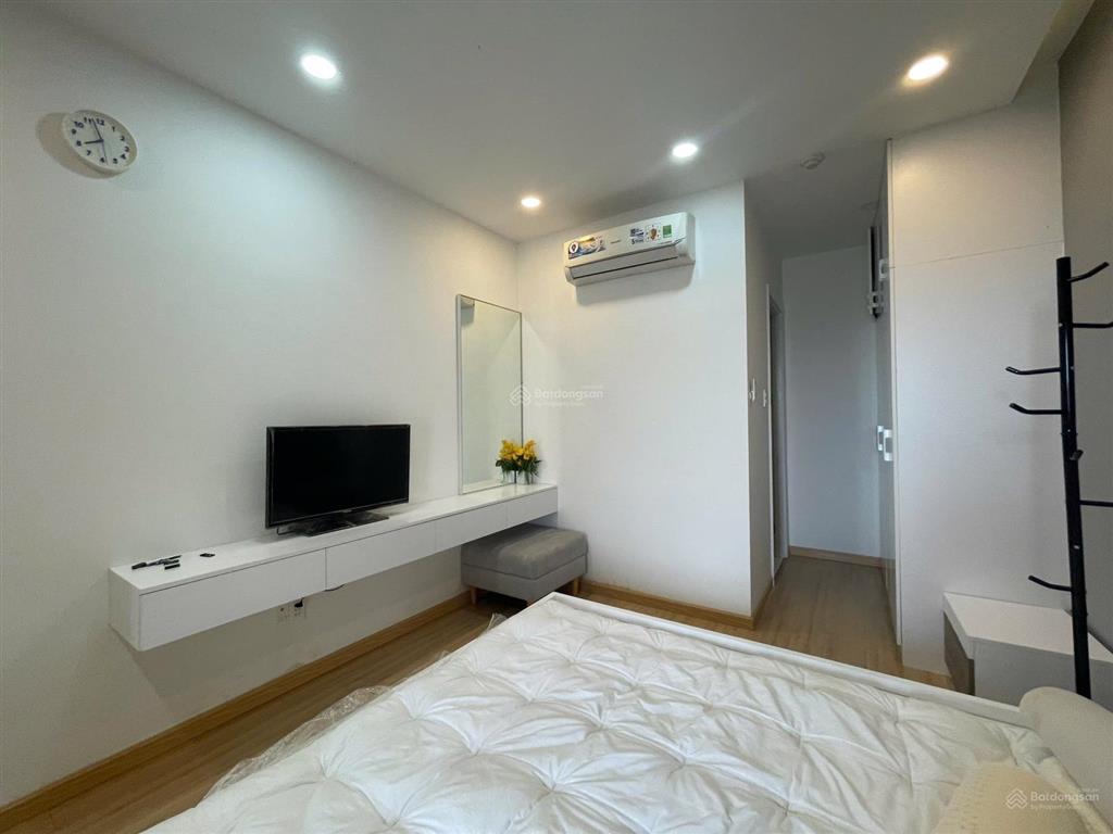 Bán căn orchard parkview 68m2 có hđmb có ban công 2pn 2wc full nội thất sẵn hđ thuê