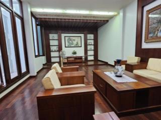 Bán nhà mặt phố đường mạc đỉnh chỉ, p. tân tiến, nha trang. ngang 5,96m nở hậu 6,3m, hướng đông nam