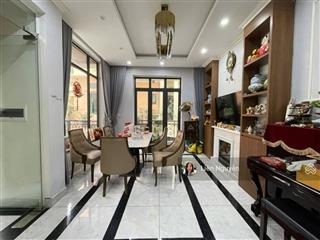 Bán nhà mặt phố ấu triệu, 80m2, 4 tầng, mặt tiền 3.2m, 78.5 tỷ, kinh doanh đỉnh