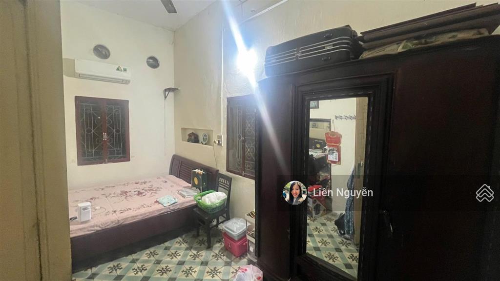 Cực hiếm, bán nhà hàng chiếu, 100m2, mặt tiền 6.3m, 30.8 tỷ, kinh doanh homestay, spa