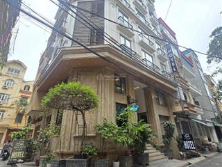Bán tòa nhà văn phòng 8 tầng gần 300m2, vỉa hè, ô tô tránh. lạc long quân tây hồ. 135 tỷ