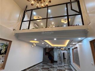 Nhà mới 7 tầng thang máy. 38m2. giá 10.9 tỷ phố đi bộ trịnh công sơn  tây hồ. gần hồ tây