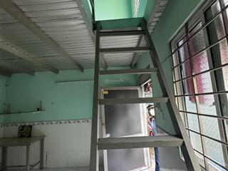 Bán nhà có 5 phòng trọ đang cho thuê lê văn lương xã long hậu giáp tphcm.