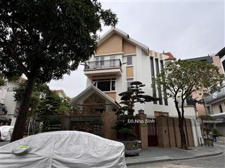 Chính chủ bán duy nhất 1 căn góc tại làng việt kiều châu âu  diện tích 147m2  4 tầng  giá 35 tỷ