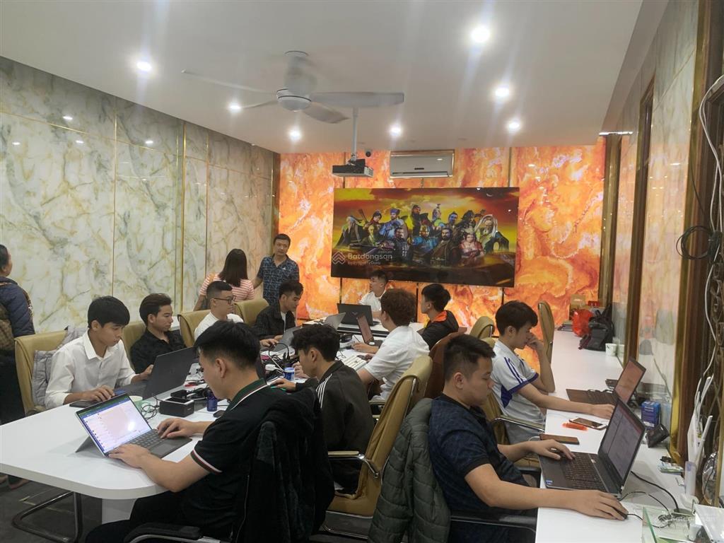 Bán liền kề căn góc kdt văn quán  diện tích 100m  6 tầng  mặt tiền 22m  thang máy  giá 32 tỷ