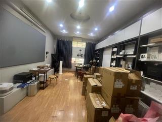 "Bán nhà mặt phố Vọng, Hai Bà Trưng 30m, 5 tầng, mt 4.5m. Giá: 13.3 tỷ. LH: 0937158386