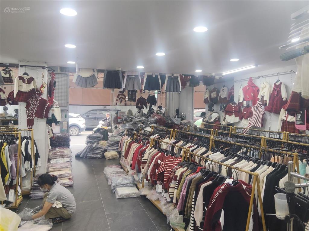 Cực hiếm! lk3 trung tâm chợ ninh hiệp kinh đô giao thương gia lâm 206m2* 6t* mt 10m, thang máy