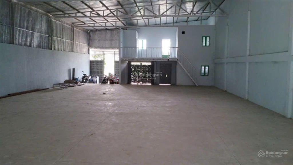 Bán xưởng đất thổ cư 100% 250 m2 giá 15 tỷ hẻm đường trần đại nghĩa, xã tân kiên, bình chánh, tphcm