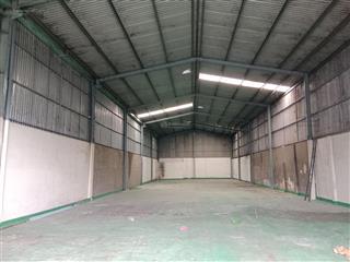 Cho thuê kho xưởng 400 m2 giá 22 triệu / đường thế lữ xã tân nhựt huyện bình chánh tphcm