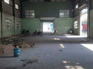 Cho thuê xưởng và sân 2.300 m2 giá 100 triệu/ đường trần đại nghĩa, xã tân kiên, bình chánh, tphcm