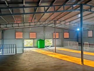 Cho thuê kho xưởng 1.000 m2 giá 30 triệu / đường tỉnh lộ 830 xã lương hòa huyện bến lức long an