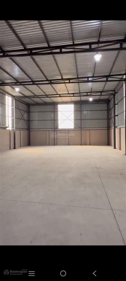 Cho thuê kho xưởng 480 m2 giá 20 triệu / xã long cang huyện cần đước long an