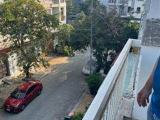 Cho thuê nhà nguyên căn kdc 6b intresco. 5x20m, 1 trệt, 3 lầu, giá 17tr/tháng