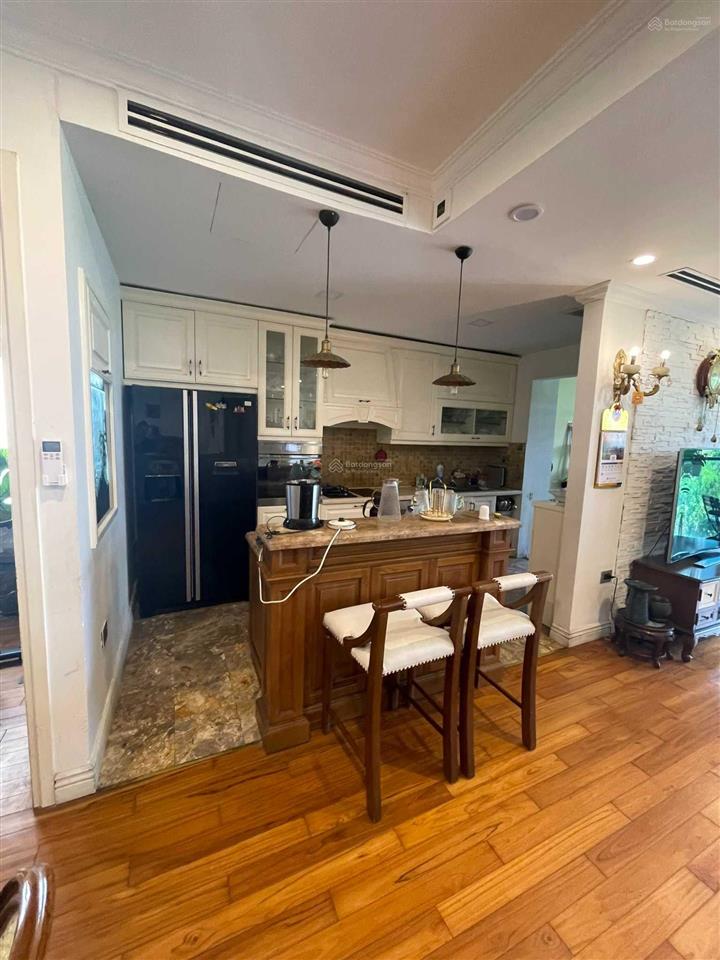 Tôi cần bán gấp nhà 3 pn+1 đa năng tặng full nội thất hiện đại, giá rẻ tại mandarin hoàng minh giám