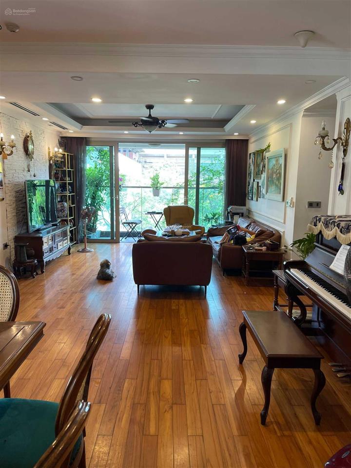 Tôi cần bán gấp nhà 3 pn+1 đa năng tặng full nội thất hiện đại, giá rẻ tại mandarin hoàng minh giám