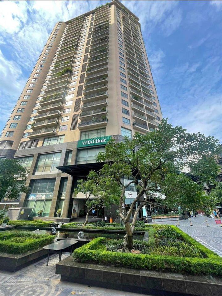 Chủ nhà chuyển căn to hơn nên nhượng lại căn 2pn sky 88 láng hạ các phòng đều đón ánh sáng tự nhiên