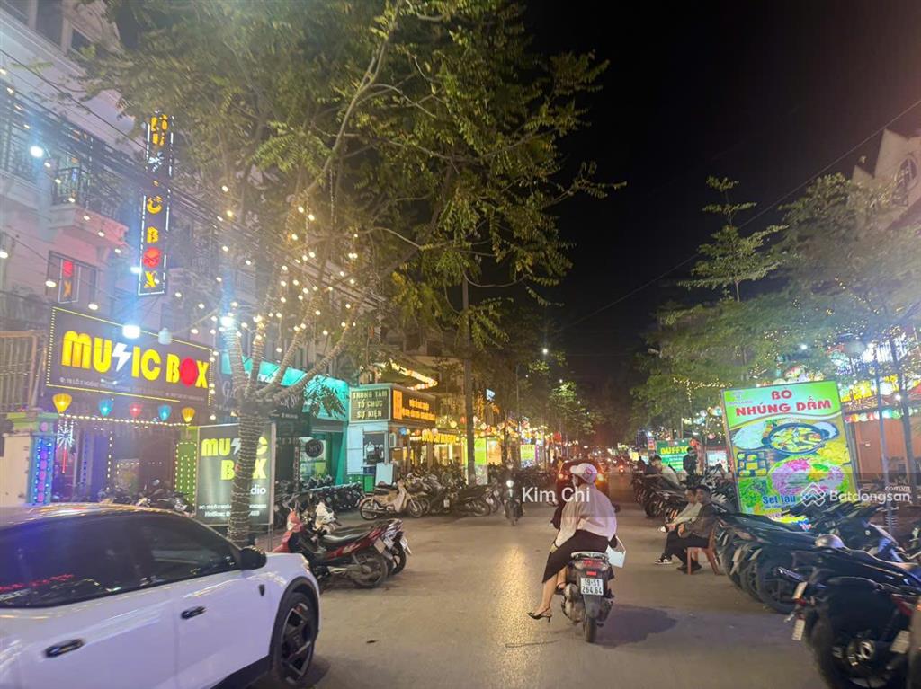 Bán nhà liền kề nam thắng ngõ 67 phùng khoang, trung văn, nam từ liêm, lô góc nhà đẹp giá tốt nhất
