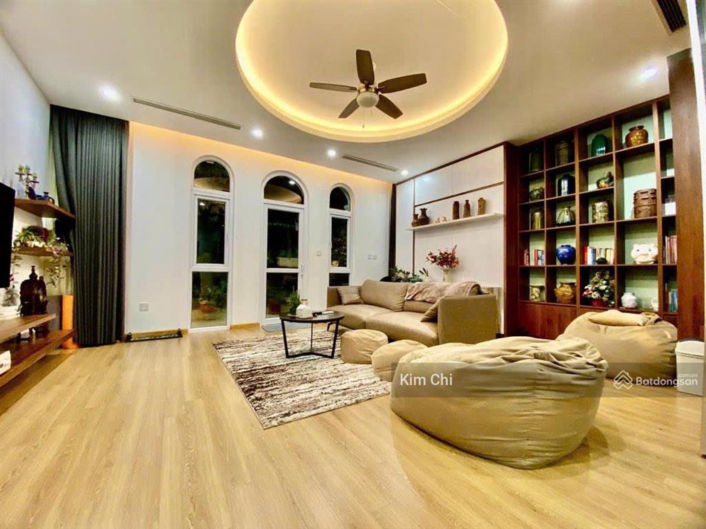 Bán nhà liền kề khu đô thị văn quán, kinh doanh 2 mặt tiền 75m2, giá chỉ 18.x tỷ