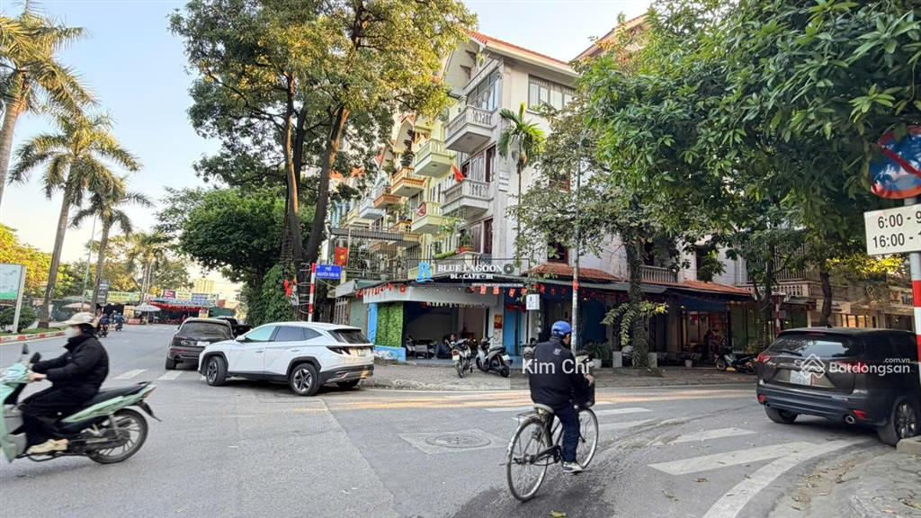 Bán nhà liền kề văn quán, đường xe buýt chạy, kinh doanh đỉnh giá đầu tư