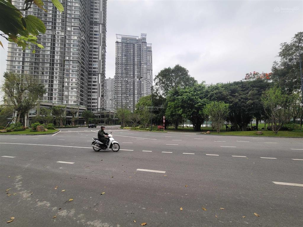 Chính chủ bán gấp nhà phố vườn haven park 165m2. hải 0704 725 ***