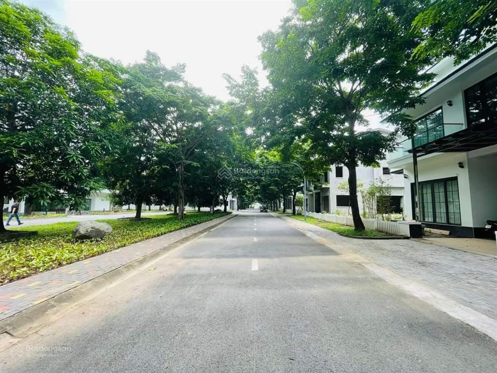 Cần bán nhanh biệt thự song lập ecopark. hải 0704 725 ***