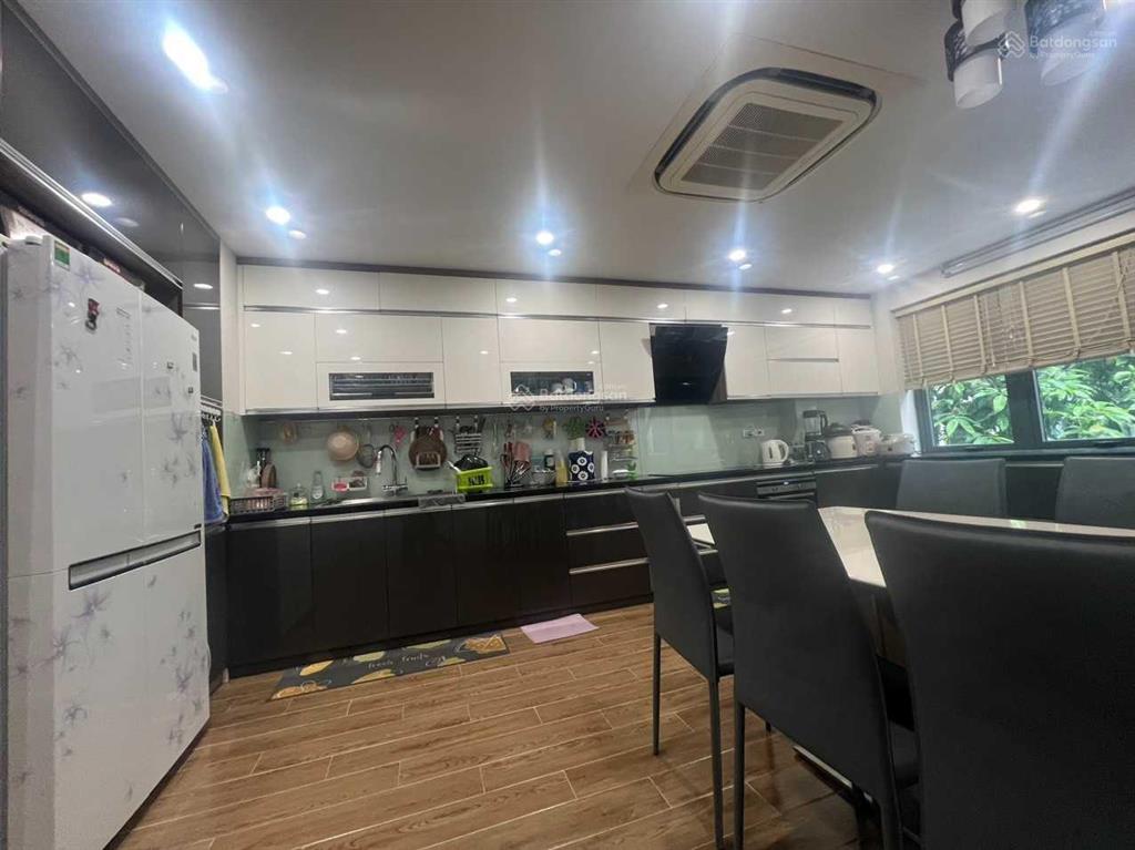 Cần bán nhanh nhà phố thủy nguyên  ecopark 100m2. hải 0704 725 ***