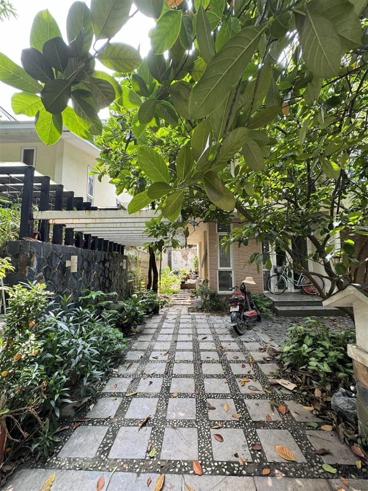 Biệt thự song lập giá tốt nhất ecopark. hải 0704 725 ***
