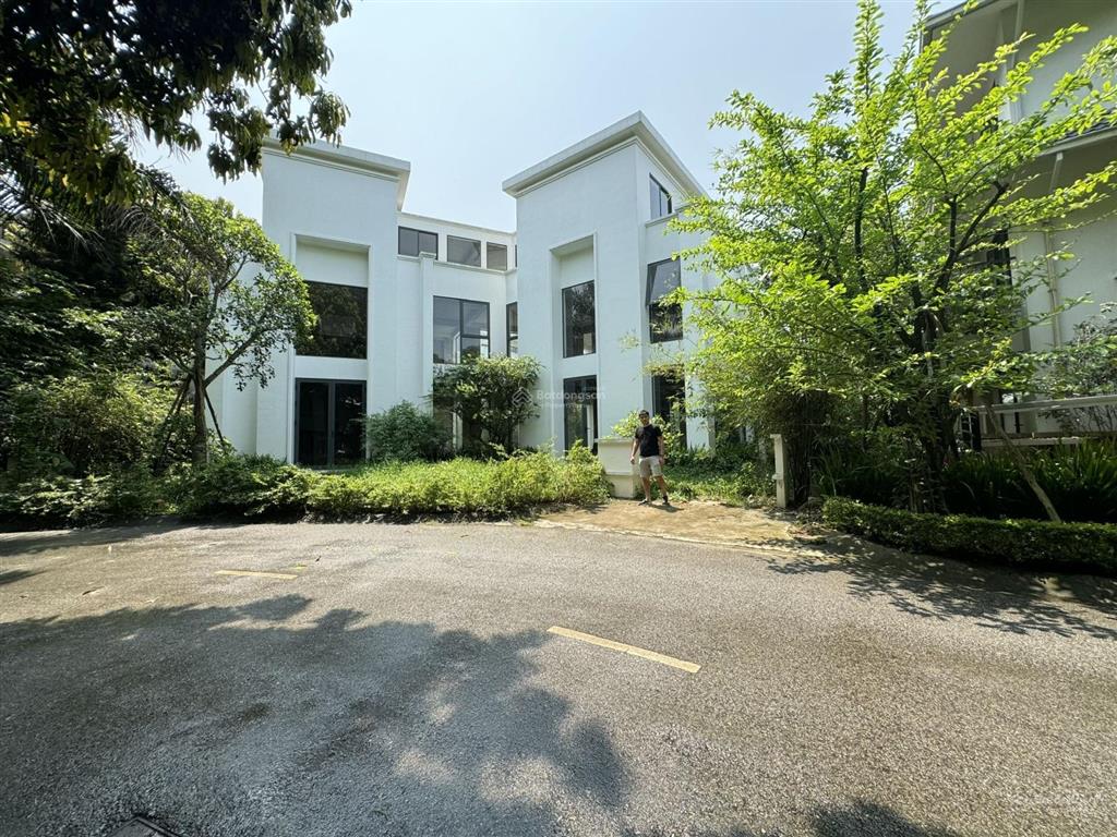Cần bán nhanh biệt thự vườn mai ecopark. hải 0704 725 ***