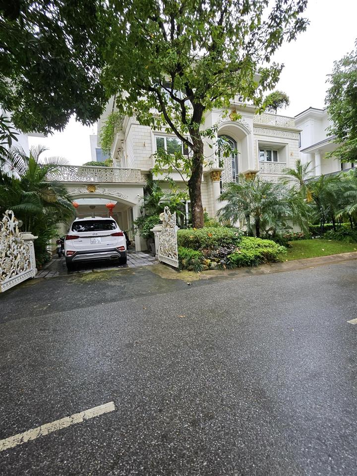 Bán biệt thự ecopark giá 59 tỷ vnd, diện tích 432m2, 4 phòng ngủ