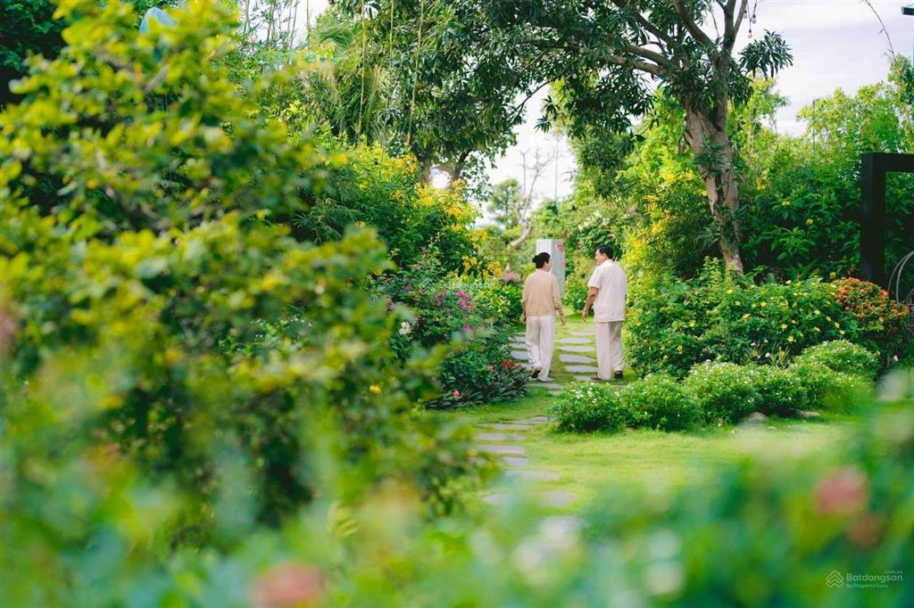 Bán biệt thự khu đô thị ecopark giá 59 tỷ vnd, diện tích 432m2, 4 phòng ngủ