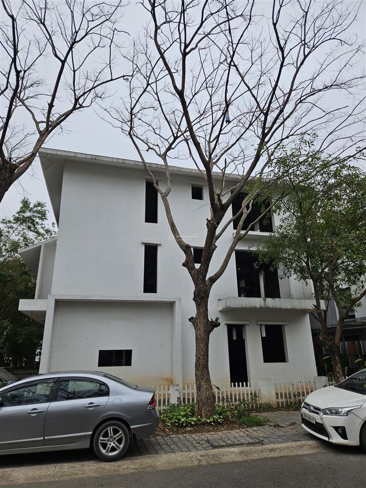 Bán biệt thự đơn lập 3 mặt tiền 60m vip nhất ecopark. hải 0704 725 ***