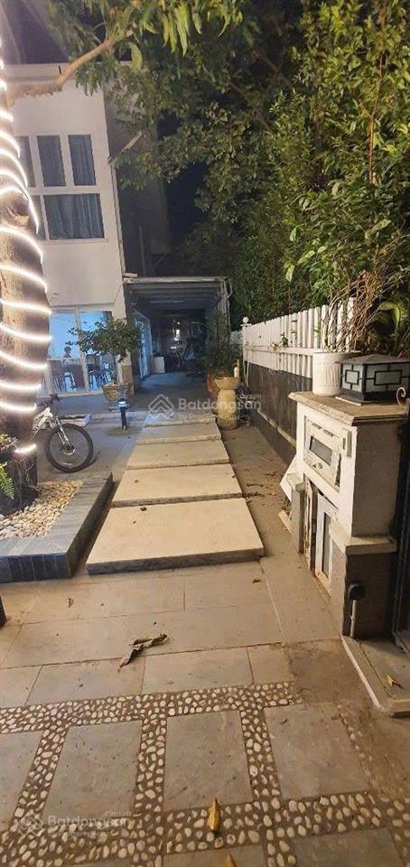 Bán nhanh biệt thự đơn lập ecopark hoàn thiện giá hợp lý. hải 0704 725 ***