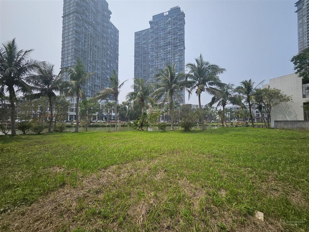 Bán nhanh căn dinh thự 950m2 đầu ngón khu biệt thự đảo. hải 0704 725 ***