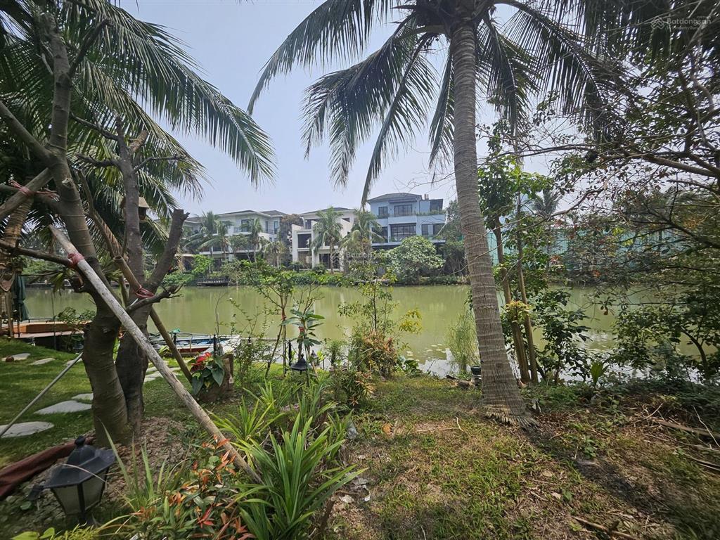 Bán nhanh căn dinh thự 950m2 đầu ngón khu biệt thự đảo. hải 0704 725 ***