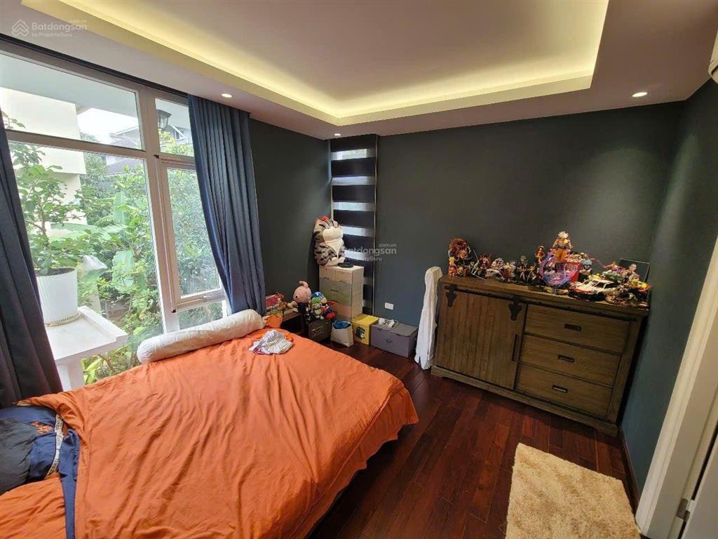 Chính chủ bán nhanh biệt thự song lập khu vườn tùng. hải 0704 725 ***