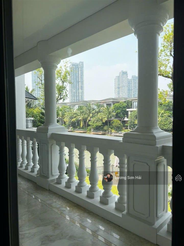 Bán biệt thự tại ecopark, 340 tỷ, 1020m2, đầy đủ nội thất, hướng đông nam