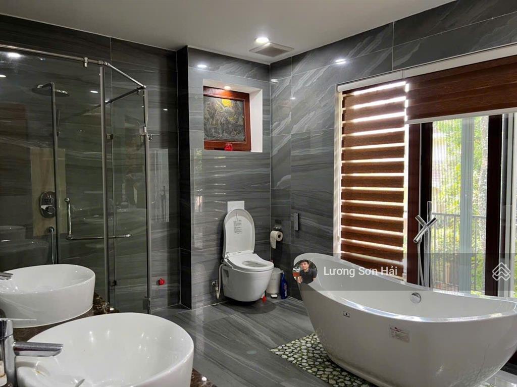 Bán bt 324m2 tại ecopark, đường trúc, 51,5 tỷ vnd