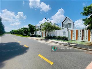 Bán đất 2 mặt tiền khu sân bay lộc an  hồ tràm