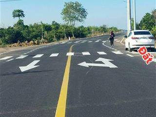 Giá ngộp 990 triệu mặt tiền tl997, sát kcn & biển lộc an