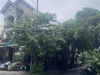 Hàng đầu tư tân phú  mặt tiền độc lập. dt 5,2x18m. căn góc đẹp. chỉ 16,5 tỷ