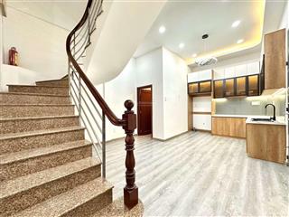 Nhà đẹp, hxh đường nguyễn duy dương. 4,5x12m. nhà đẹp 6pn. giá 12 tỷ