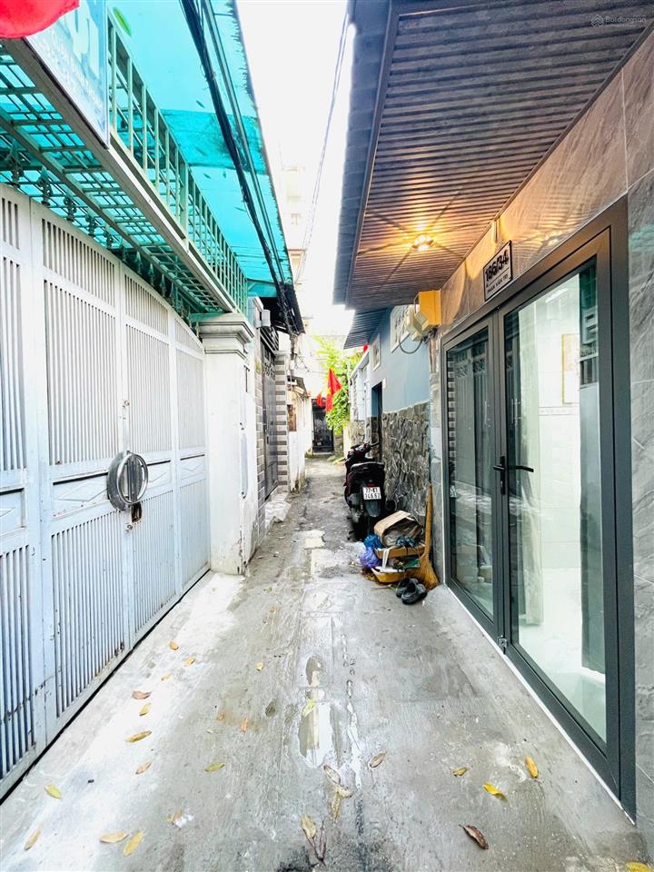 Bán nhà mới tặng nội thất 22m2 gần mặt tiền phan văn trị, p12, bình thạnh
