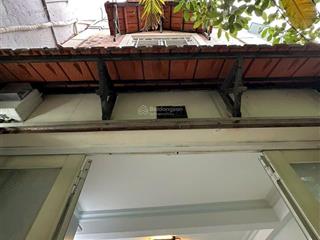 Bán nhà gần mặt tiền  4 tầng duy tân p15 phú nhuận  0844 068 ***