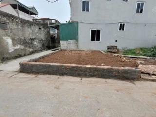 Chính chủ bán lô góc 68 m2 thổ cư ô tô 7 chỗ đỗ cửa tại vân côn  0987 834 ***