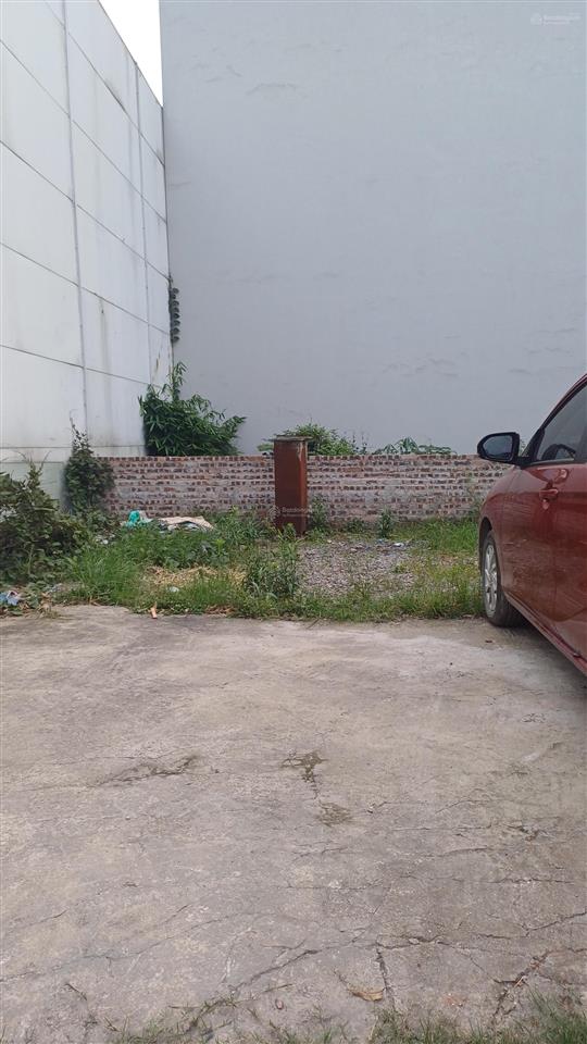 Bán đất mặt phố đỗ nhuận cạnh kđt ngoại giao đoàn 126m2 mt 8.5m vỉa hè rộng kd đẹp. giá hơn 50 tỷ