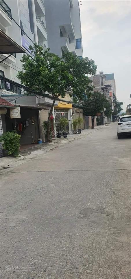 Bán đất mặt phố an dương vương, sổ lẻ 123m, mặt tiền 5m, giá hơn 24 tỷ