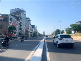 Bán nhà mặt phố âu cơ bên là 315m2, mặt tiền 10m, giá 100 tỷ